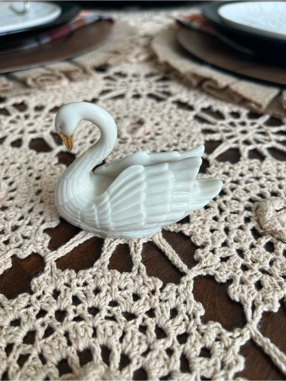 Vintage Lenox Porcelain Swan Card Holder Cake Topper 3